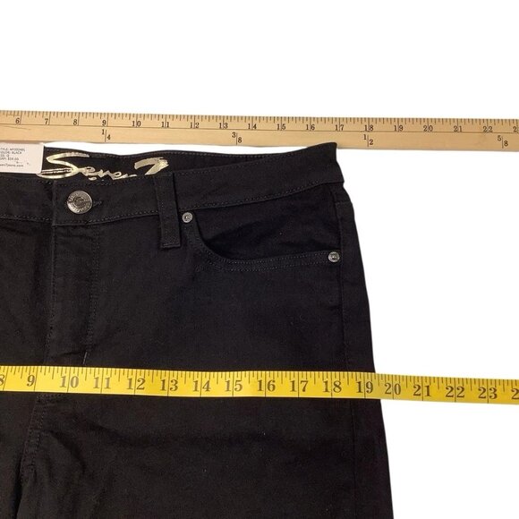 NWT Seven7 5’ Inseam Weekend Short Rolled Cuff Denim Short Womens Size 12 - Picture 5 of 8